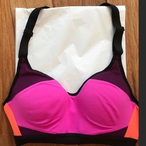 Victoria’s Secret “Incredible” Sports Bra
